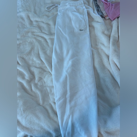TNA Classic White Women’s Joggers - Picture 3 of 4
